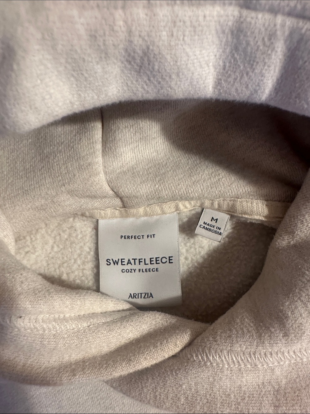 Heathered oatmeal perfect fit Aritzia hoodie - Picture 2 of 3